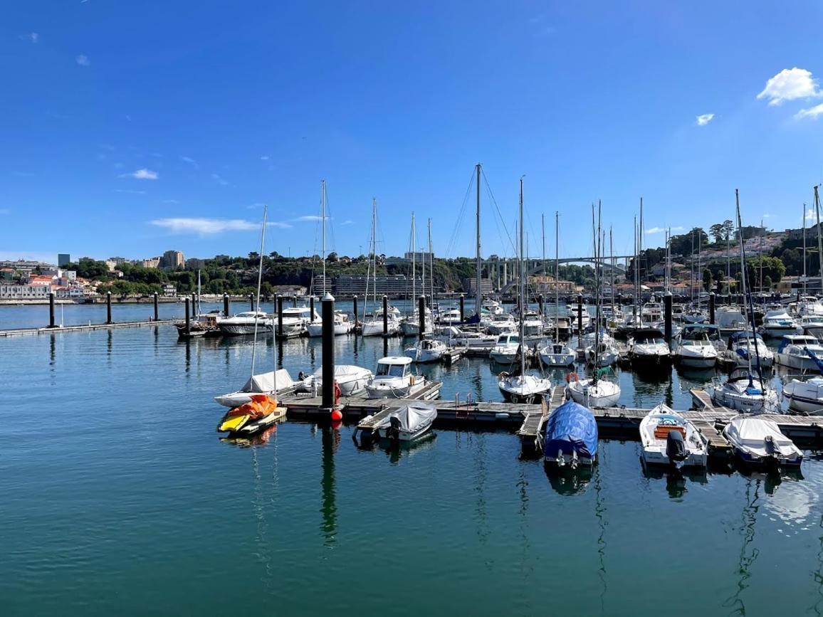 Diamantedouro - Boat Hotel Vila Nova de Gaia Exterior photo